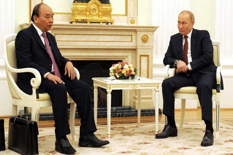 Президенты России и Вьетнама встретились в Кремле