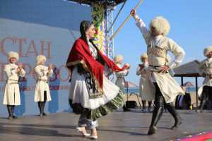 «Горцы»: в Дагестан на фестиваль съедутся лучшие фольклорные коллективы