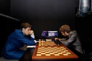 World Chess Club - здесь играют чемпионы