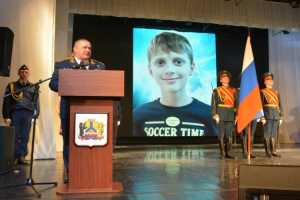 Алексей Мартыненко, спасавший детей при пожаре в лагере «Холдоми», посмертно награжден Орденом Мужества