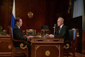 Губернатор Морозов отчитался перед Медведевым за регион