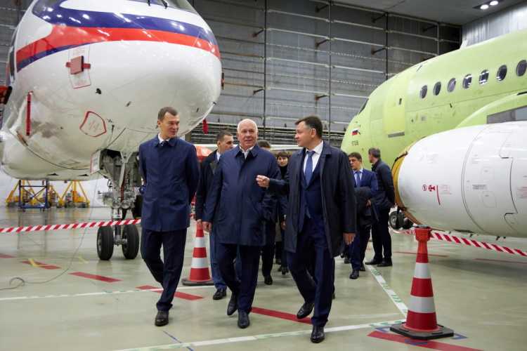 Sukhoi Superjet: импортозамещение под присмотром