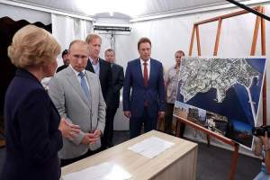 Путину показали проект музейного и театрально-образовательного комплексов в Севастополе