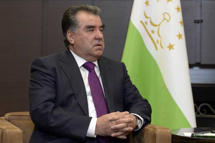 Путин и Рахмон обсудили ситуацию на таджикско-афганской границе