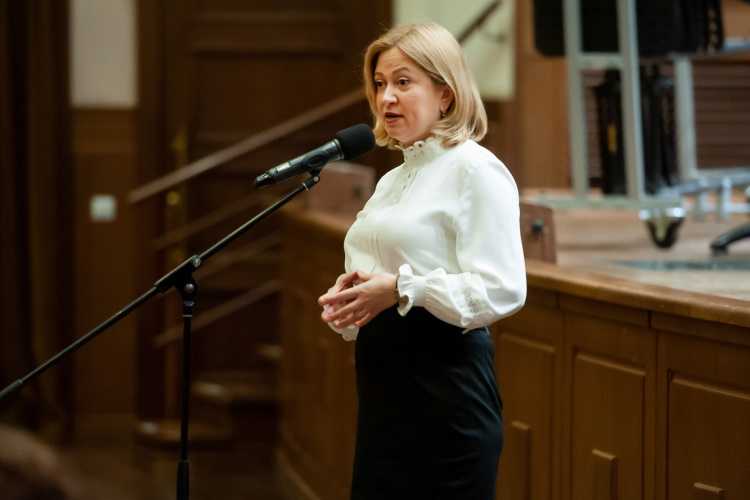Генеральным директором Новосибирской филармонии стала Ирина Устинова