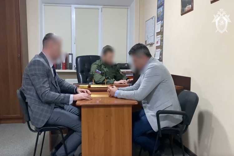 ЛНР: первого замглавы Краснодона подозревают во взяточничестве