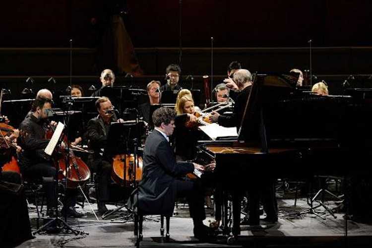 Валерий Гергиев и Симфонический оркестр Мариинского театра выступят в Москве