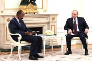 Владимир Путин с Исайясом Афеворки обсудили «неплохие перспективы»