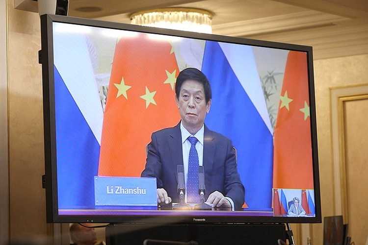 Ли Чжаньшу: Мы будем продвигать стратегическое взаимодействие в защиту международной справедливости