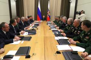 Путин и руководство Минобороны обсудили госзаказы для ВМФ