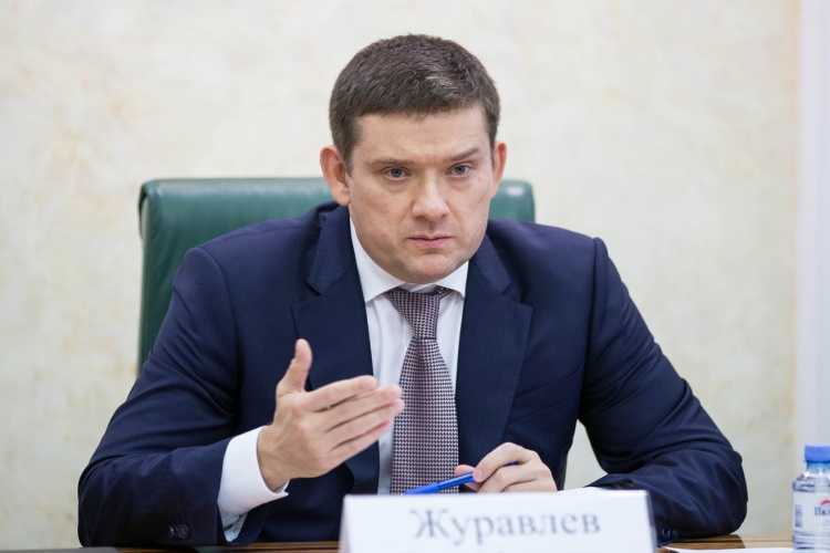 Сенатор Журавлев заявил о необходимости «длинных» денег