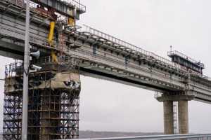 Крымский мост: завершён монтаж первого пролётного строения железнодорожной части