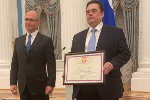 Геннадий Семигин на национальных вопросах «собаку съел» и получил президентские награды