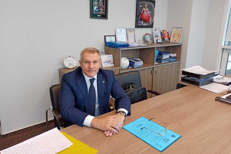 Владимир Кулаков: Отсутствие государственного заказа по гражданскому судостроению – проблема для верфей