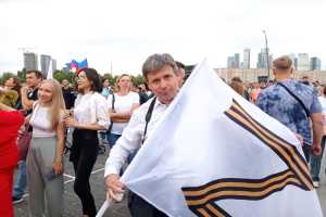 Дмитрий Захаров: К декабрю мы увидим белый флаг ЕС